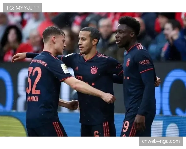 拜仁与合作伙伴测试AI视频分析系统,可自动标记比赛录像中所有攻防转换瞬间